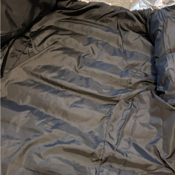 Champion Outdoor Metallic Silver Puffy Puffer Coat Women’s Size Small - Picture 5 of 6